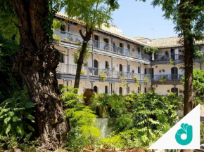Гостиница Oasis en el centro de Sevilla  Севилья